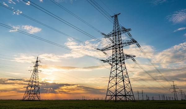 A insatisfação dos moradores do Pontal do Triângulo Mineiro com as constantes quedas de energia é um problema sério que tem afetado a comunidade.