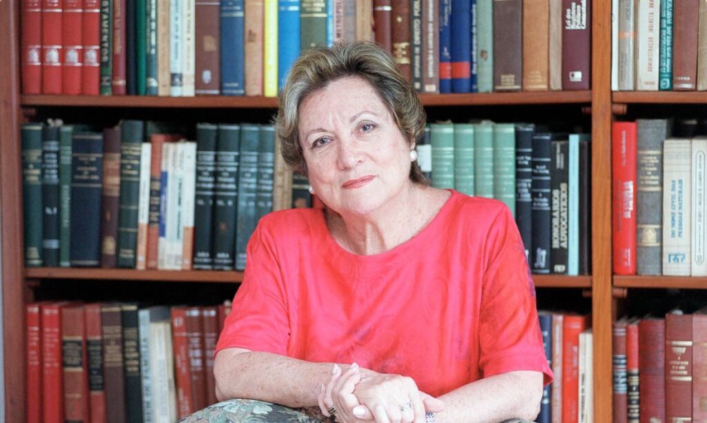 Poeta Myriam Fraga será a homenageada pela Flipelô neste ano