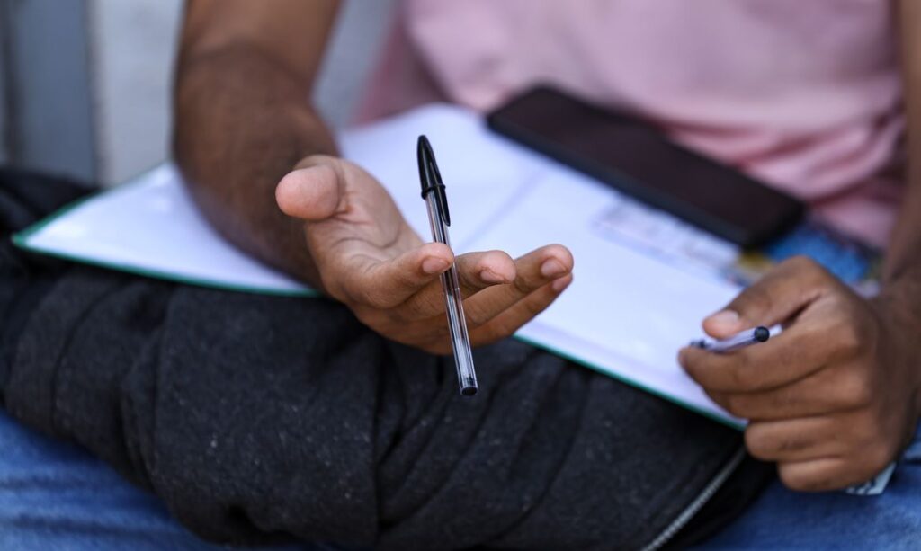 Enem 2026: prazo para pedir isenção da taxa começa dia 13 de abril