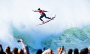 Surfe: Medina é vice-campeão em Peniche e sobe para 4º no ranking